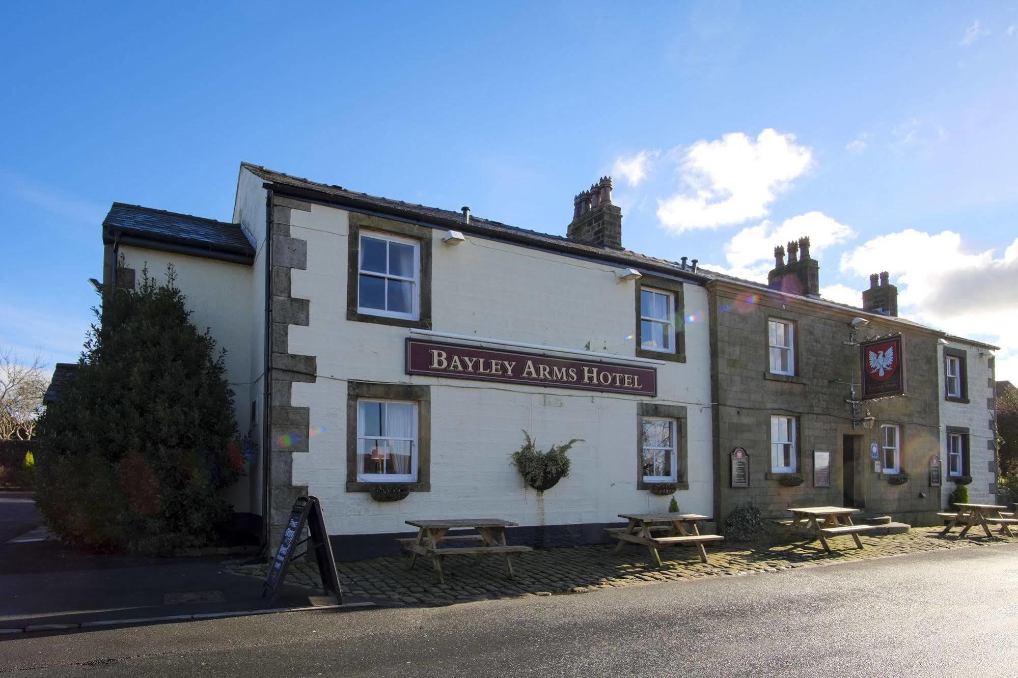 فندق Hurst Green في  Bayley Arms المظهر الخارجي الصورة