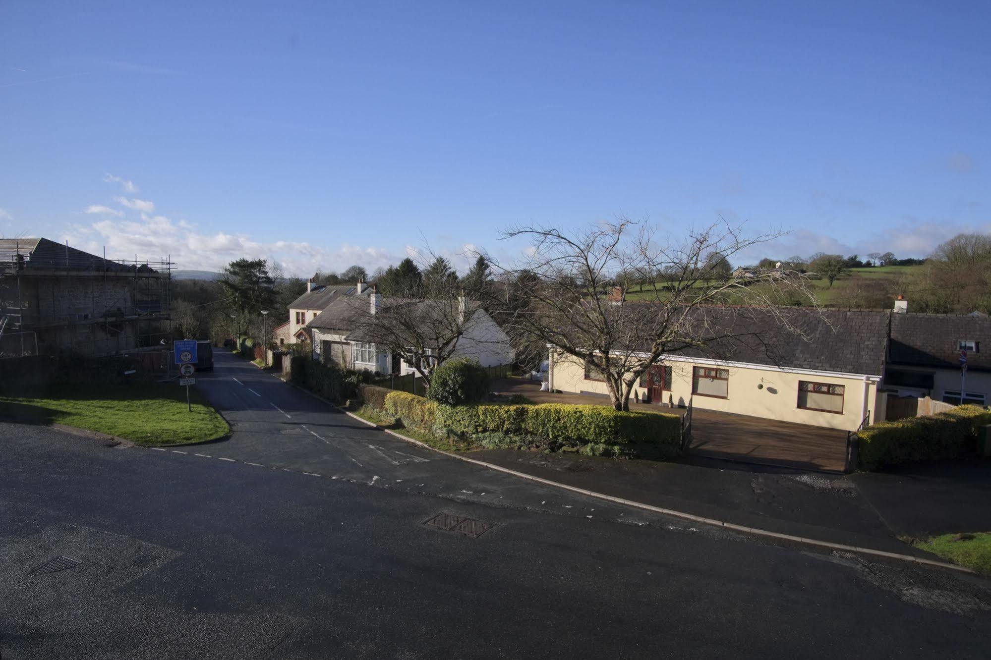 فندق Hurst Green في  Bayley Arms المظهر الخارجي الصورة